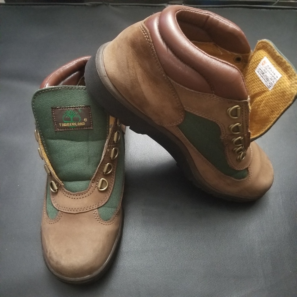 Timberland Field Boys Boots Size 6M Green Brown Leather Nubuck Shoes